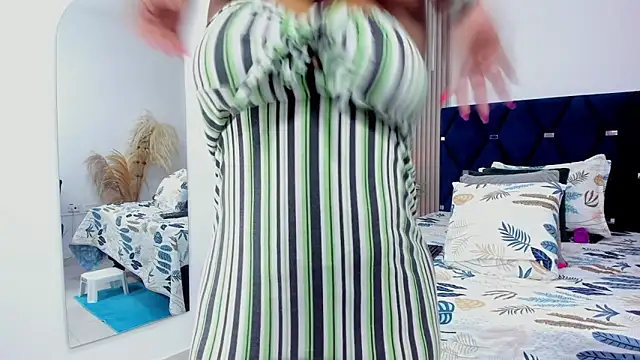 Chat +18 de gabytyara2 ao vivo