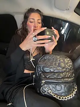 Amani_thewolfn Live XXX chat