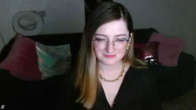 Arielsssplash Chat XXX in diretta