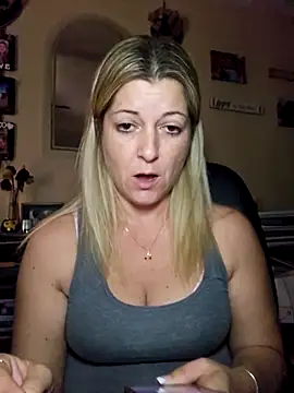 NikkiBlisss Live XXX Chat