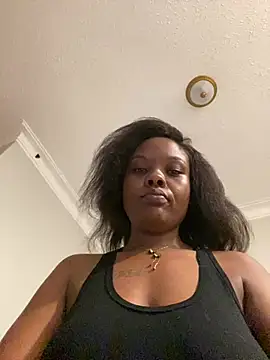 Dellah27 Chat XXX in diretta