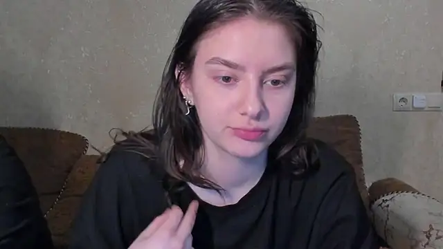 Онлайн чат XXX love_lina_muuur