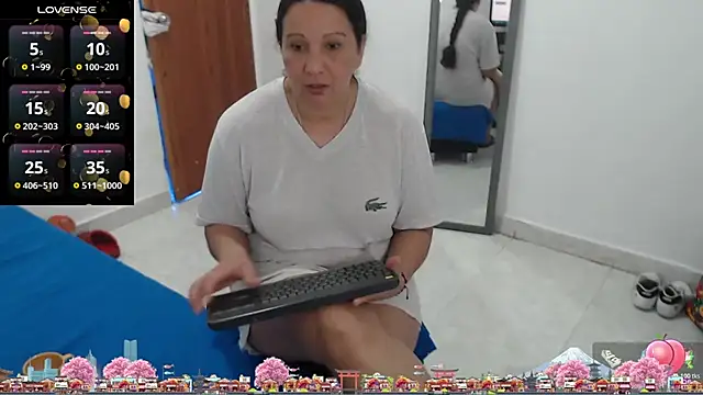 Laura_fox1n Live XXX chat