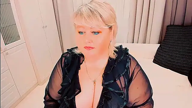 Show webcam de BIGTITSBBW