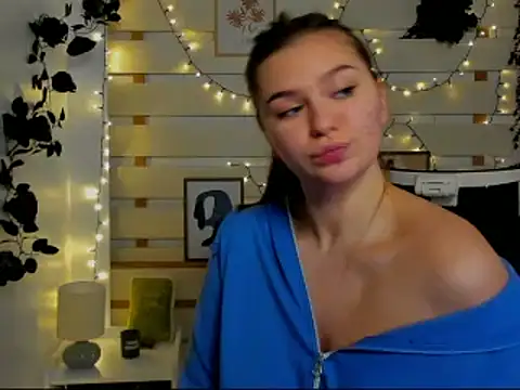 Josephine_Kiss: онлайн-секс-чат