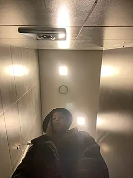 Chat XXX ao vivo de KrisMagnoly