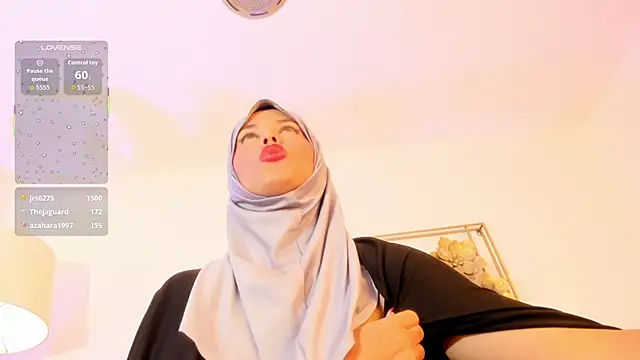 XXX chat uživo modela hanajameela