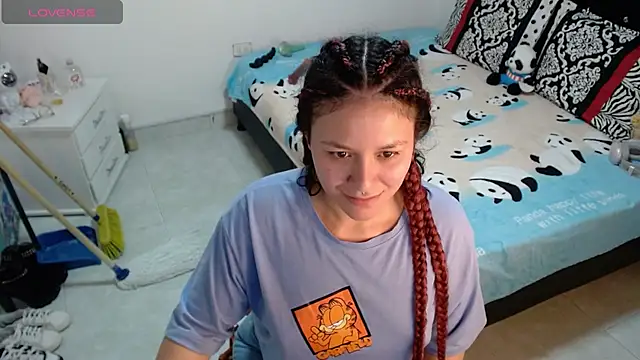 soniafuckboobs 现场XXX聊天