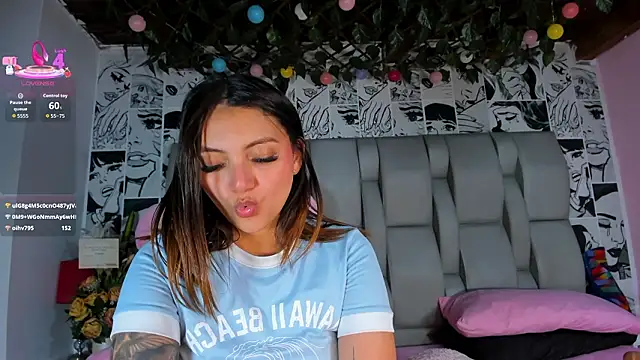 LucyRosse 现场XXX聊天