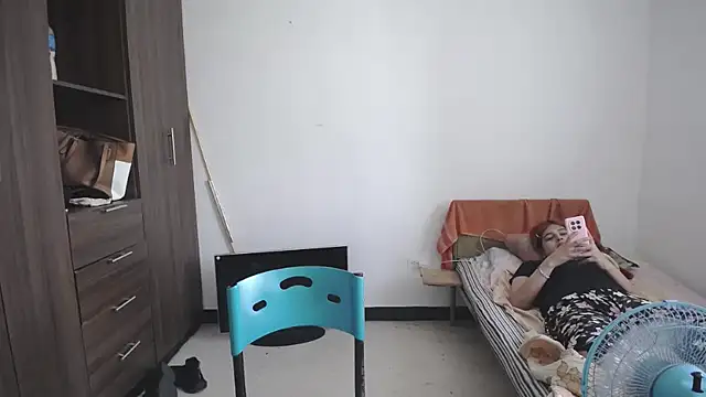 Mirage_Sertori Show in webcam