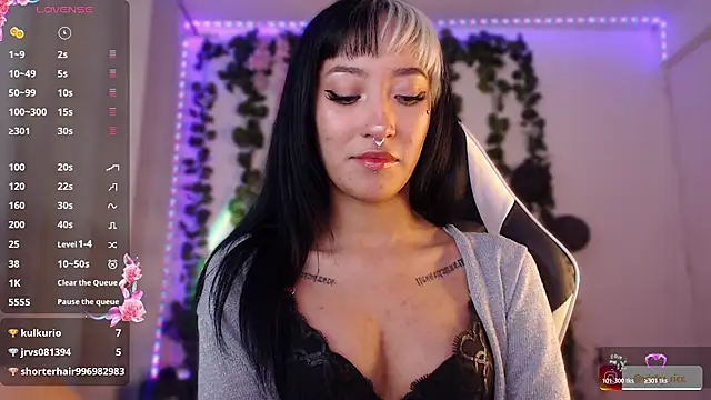 viicky_r élő XXX-chatje