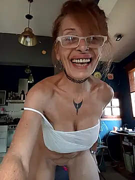 XXX chat uživo modela FrozenWaffle