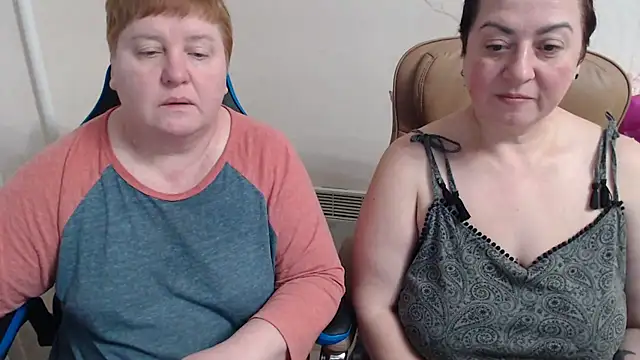 Show modela Bertie_Adeline na web-kameri