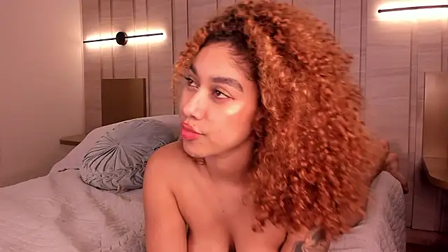 Sienna_brunette's Live XXX Chat