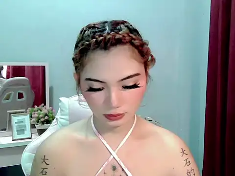 slutty_keysha webkamerás műsora