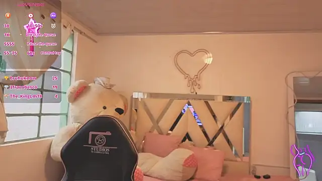 Czat XXX na żywo – SABRIINA_TAY