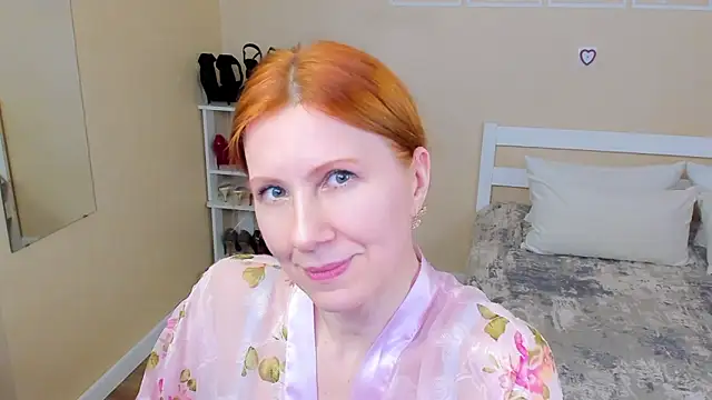 FoxySophia live XXX chat