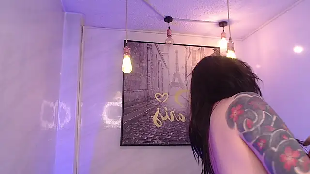 Hela_v – Naživo XXX chat