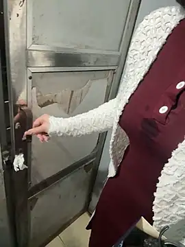 Meii-meyy 在線直播表演