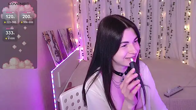 Stephanie_Bloom – Naživo XXX chat