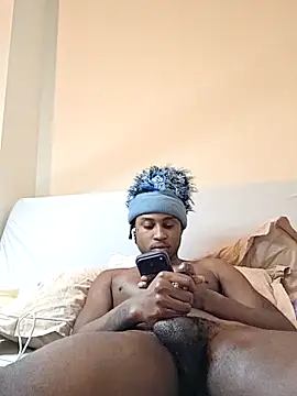 DarkSkinStroker: вебкам-шоу