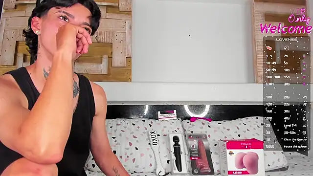 AmberAdams_ Chat XXX in diretta