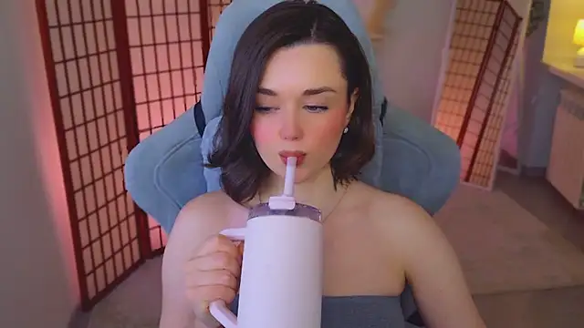 AvaFlower: απευθείας συνομιλία ΧΧΧ