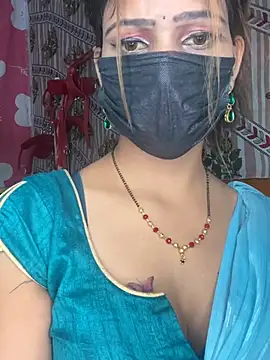 CUTI-NAINA লাইভ XXX চ্যাট