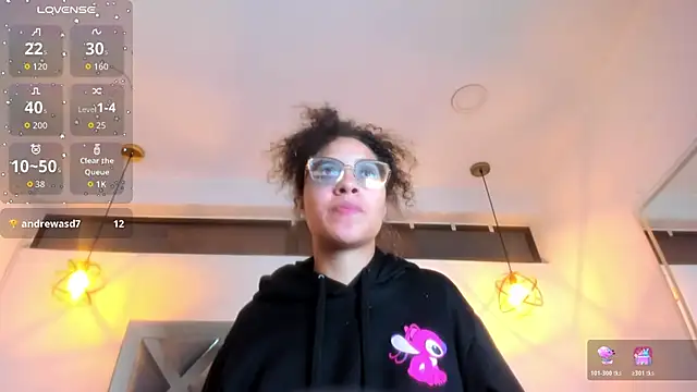 Hanna_Cornee_ élő XXX-chatje