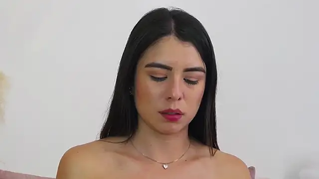 NicolleSteel's Live XXX Chat