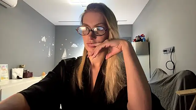 SoftnessMila Obrolan Langsung XXX