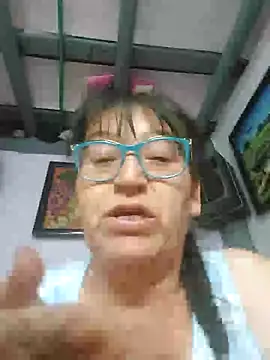 Chat XXX ao vivo de clarita_01