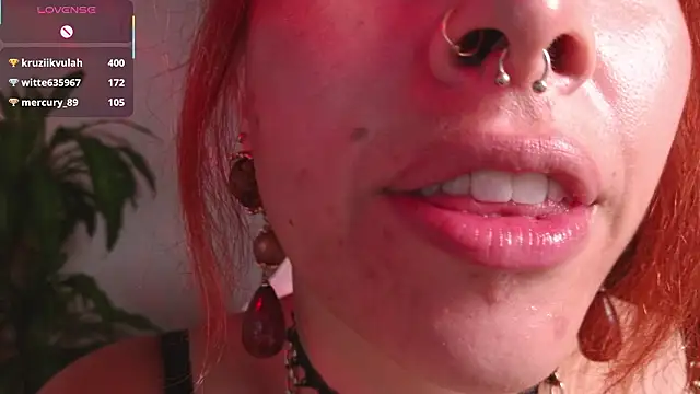 bri_von_dhara__: онлайн-секс-чат