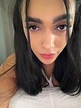 emma_andrew1のライブXXXチャット