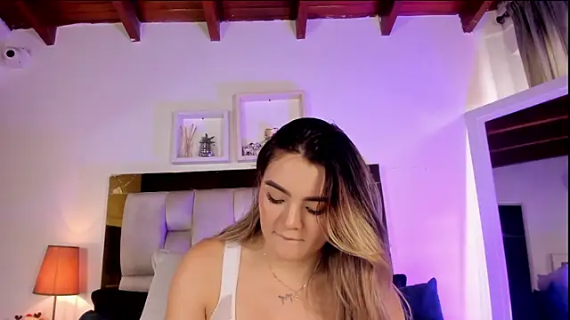 emmy_r: απευθείας συνομιλία ΧΧΧ