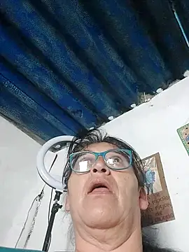 clarita_01 Adlı Modelin Web Kamerası Şovu