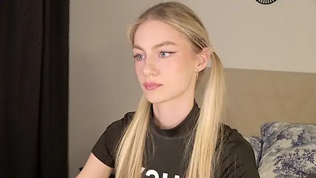 GabriellaOlsen 即時 XXX 聊天