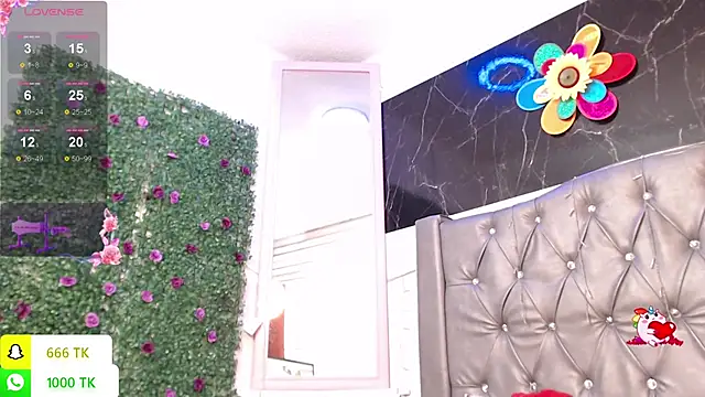 LAILAGUMMY – Live XXX-chat