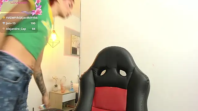 april_jones05 Chat XXX live