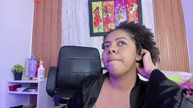 Онлайн чат XXX Alika01