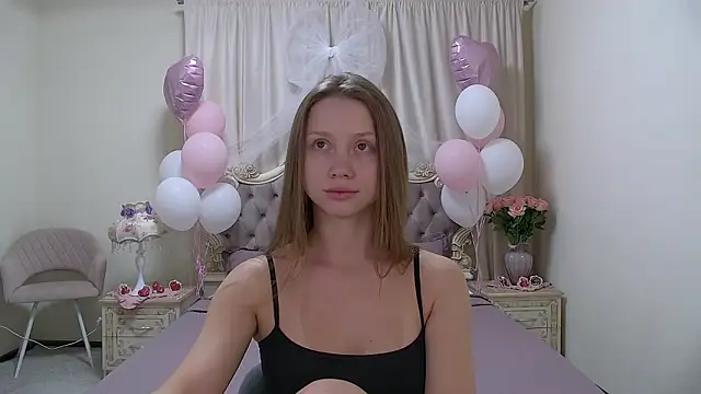 แชท XXX สดของ OliviaBrian