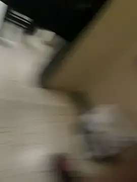 mangolini_parrocini: онлайн-секс-чат