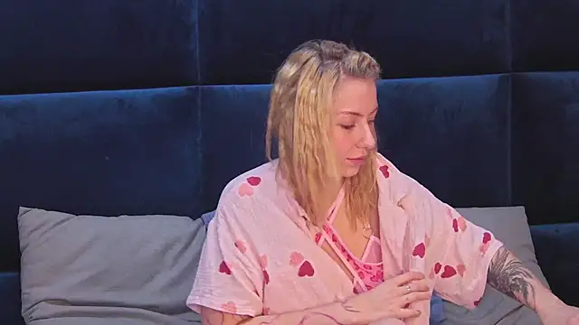 LovelyMiley live XXX chat