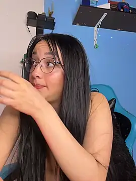 _Mia_kiss_n Webbikameraesitys