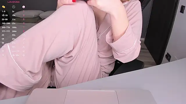 Chat XXX en directo de gigihadd