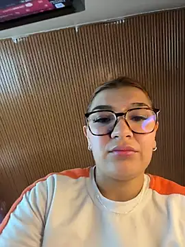 Chat XXX en directo de Antonella__b