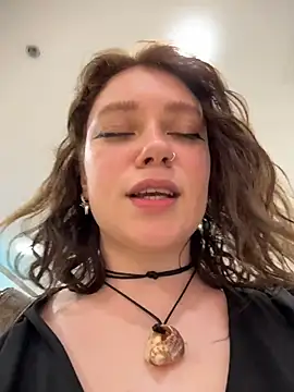 lucy-joy লাইভ XXX চ্যাট