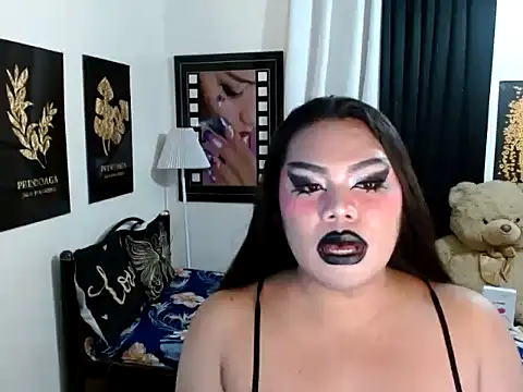 TSbrianaHugeCockn Webbikameraesitys