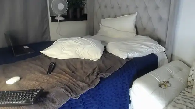 XXX chat uživo modela Nattybae009