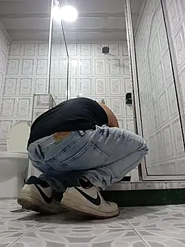 Онлайн чат XXX Emmanuel_Lust